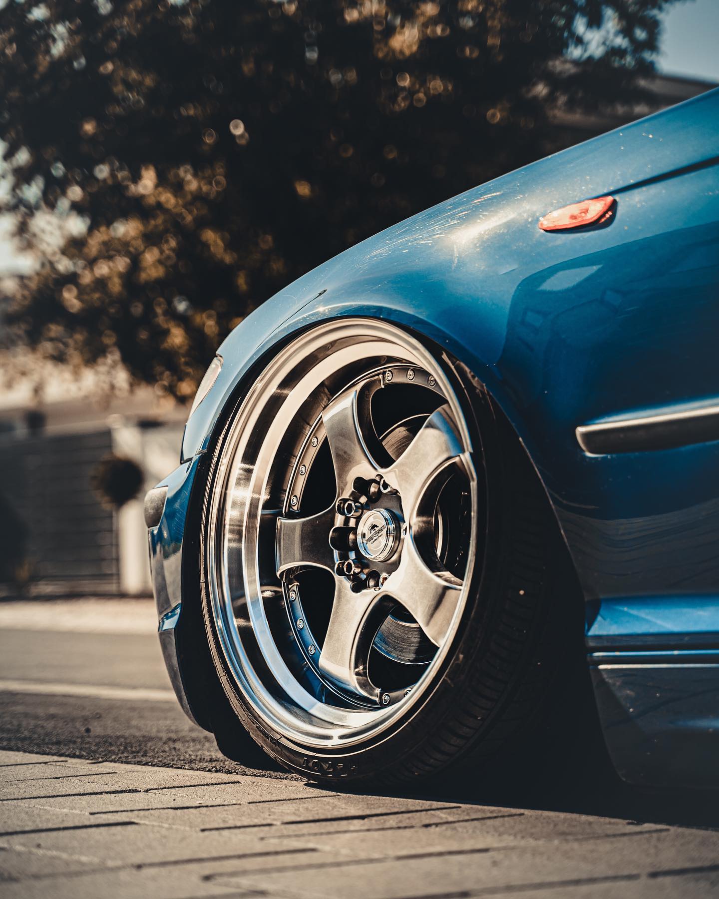 Custom Blue Car Aftermarket Wheels